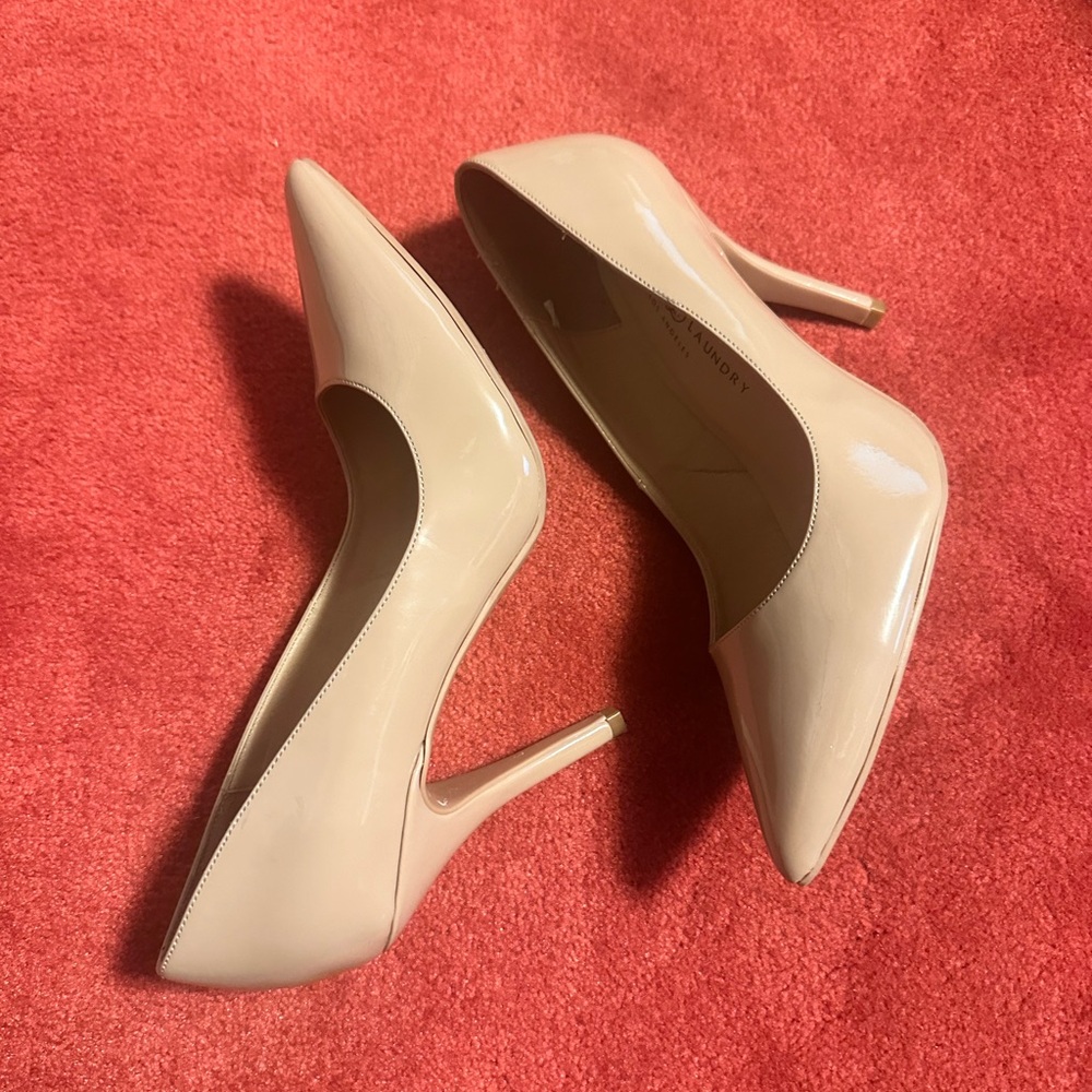 Chinese Laundry Nude Pump